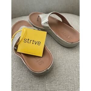 Strive, Orthotic Maui 2 Gold Thong Sandals S53/6.5